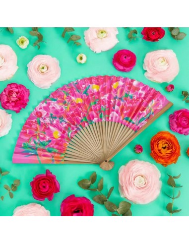 Rinfrescati con Stile: VENTAGLIO AUPEBINE il Tuo Accessorio Glam per l