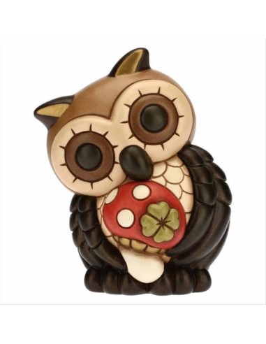 Gufo saggio con fungo medio